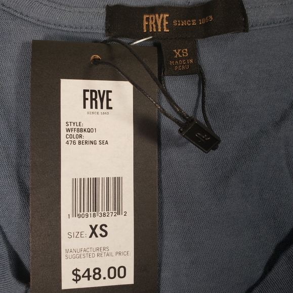 NWT Women's FRYE V-Neck T-shirt - Picture 4 of 6